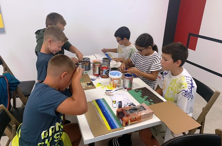 Poletje ustvarjalnosti v Galeriji Ravne (2)